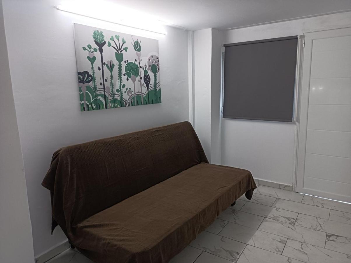 Apartment Dipla Atene Esterno foto